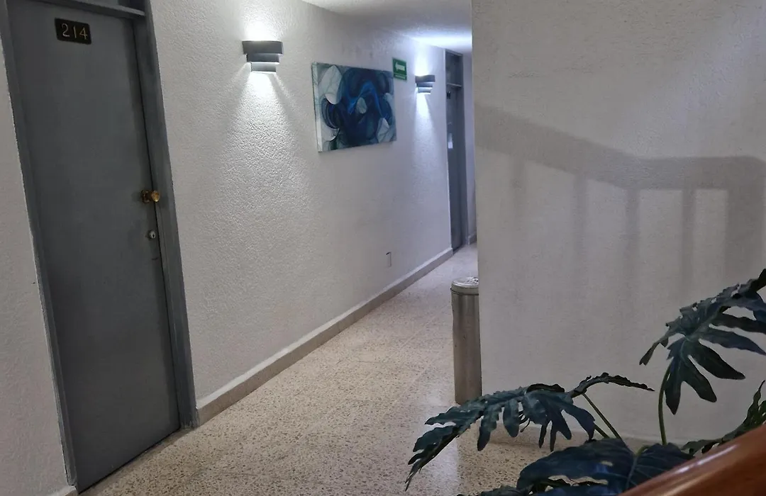 Hotel Polly-1